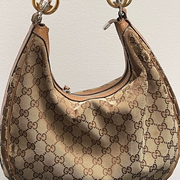 Gucci Monogram Hobo with hood and silver hardware - Picture 8 of 16